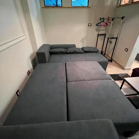 The Prism - Modern In Center * 地拉那