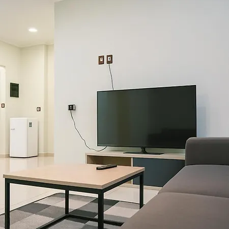 The Prism - Modern In Center * 티라나