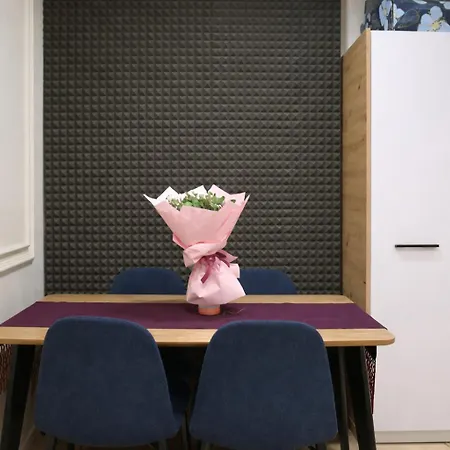 The Prism - Modern In Center 아파트 티라나